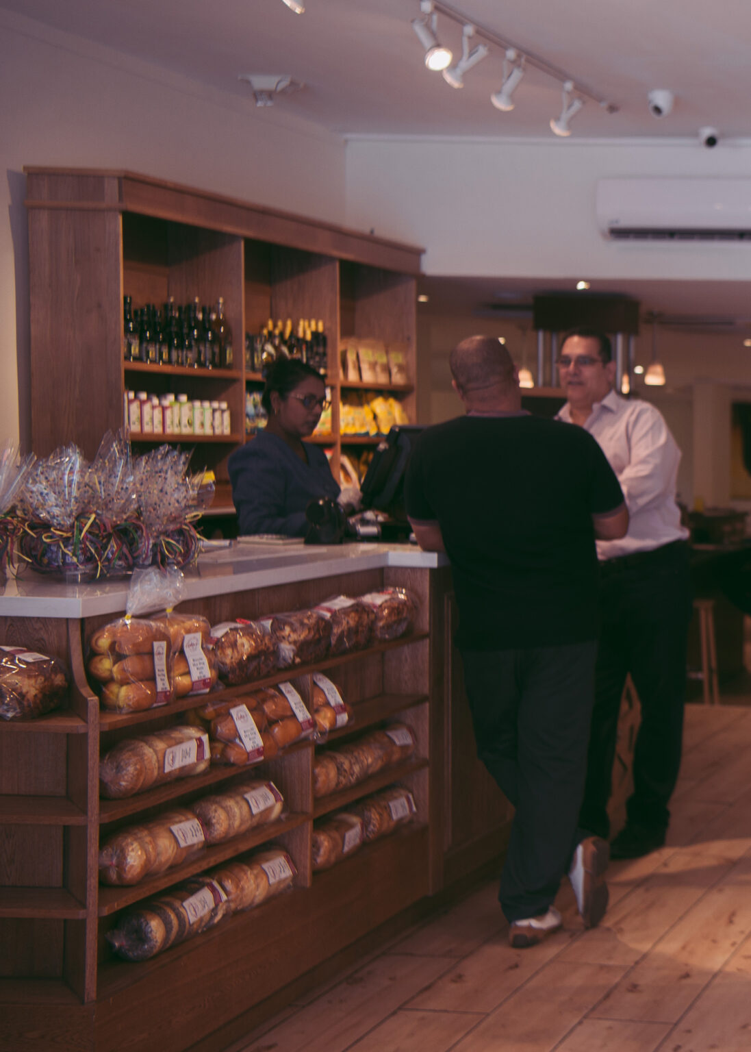 How Adam’s Bagels Achieved Insane Success by Choosing to be Great